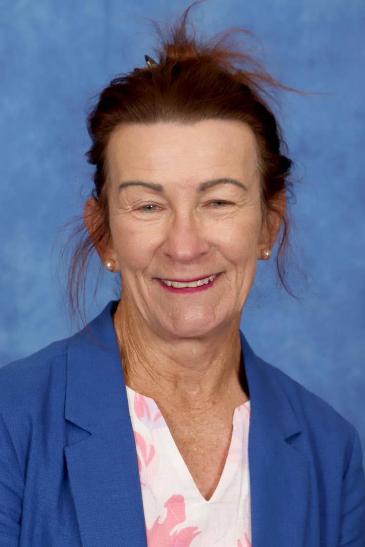 Portrait of our School Learning Support Officer Sue Hardwick